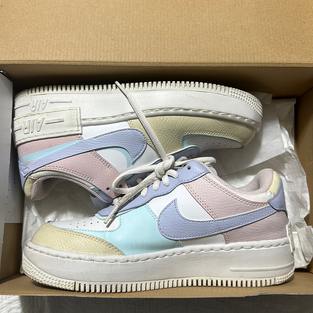 Air force 1 "Pastel"  size 7 1/2